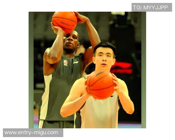 哈德森的传奇旅程探索他在篮球历史中的辉煌成就与影响力 哈德森的传奇旅程探索他在篮球历史中的辉煌成就与影响力